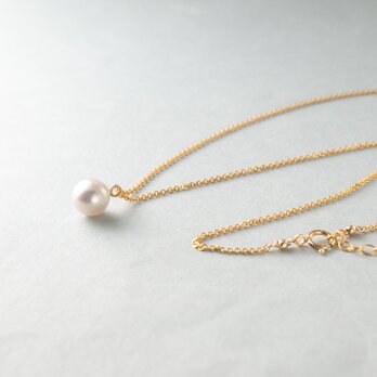 何かと重宝する高品質アコヤ真珠のシンプルひとつぶネックレス＜アジャスター付＞