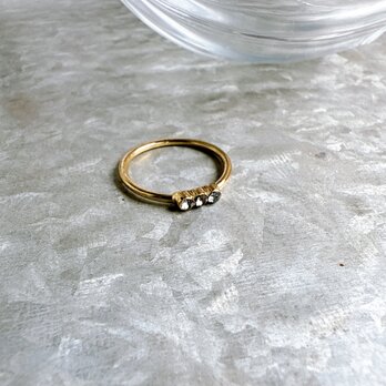 RA114-【 AVON 】エイボン・ヴィンテージリング 1980s Gold Tone 3 Clear Rhinestonesの画像