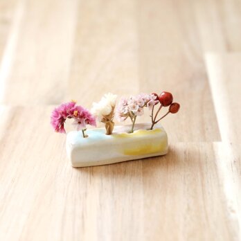陶土の一連花立て 春色三彩 ＊ ドライフラワー付きの画像