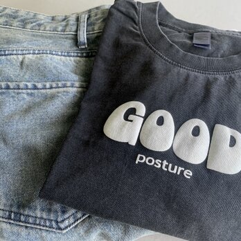 【くすみカラー】こなれ感溢れる大人かわいいポップなTシャツ|ヴィンテージの画像