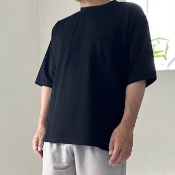 『2025新作』【接触冷感】ユニセックス　サイドスリット ポケット付 ルーズフィット Tシャツ【ブラック】の画像