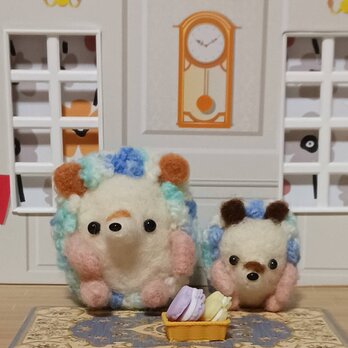 羊毛フェルト　　　カラフルハリネズミ親子 ★ハートマカロン付きの画像