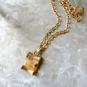 NM52-【 MONET 】モネ・ヴィンテージネックレス 80s Gold Tone Scroll Pendantの画像