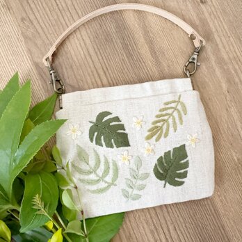 〈刺繍キット〉モンステラの持ち手付きミニポーチの画像