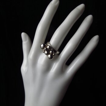 フリーサイズ・シルバーリング