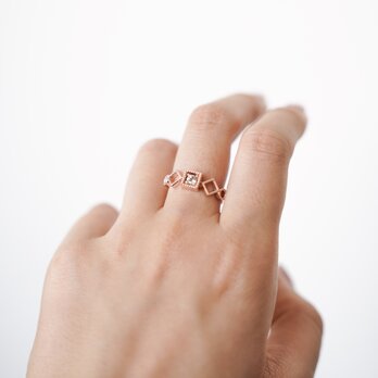 【選べる誕生石】ミル打ちシェイプの透かしリング ピンクゴールド SV925の画像
