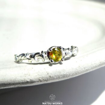 スフェーン リング / Gem and Botanical Sphene Ringの画像