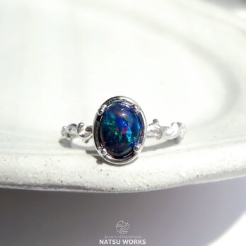 ブラック オパール リング / Gem and Botanical Black Opal Ring 0の画像