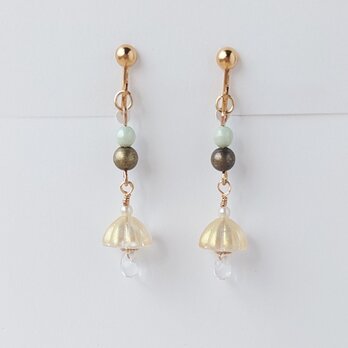 キラキラキノコのイヤリング