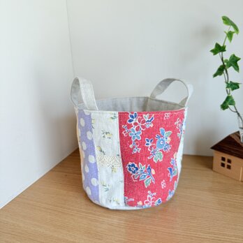 YUWAパッチワークのバケツ型小物入れ⑨の画像