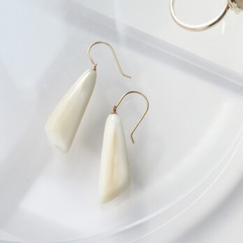 Makkoh：K10 fin(鰭) pierced earrings：hookの画像