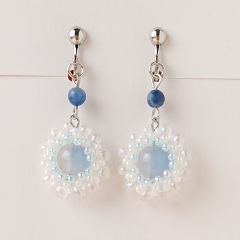 青い太陽のイヤリング