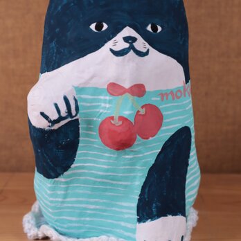 張り子「サマーセーターを着たねこ」の画像