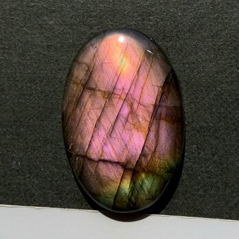 ピンクラブラドライト[747] 35x23mm 48Cts　天然石 ルース／カボションの画像