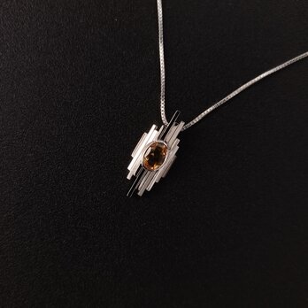 ハンドメイドのシルバーペンダント  Skalisto Up シトリン 6×8mm