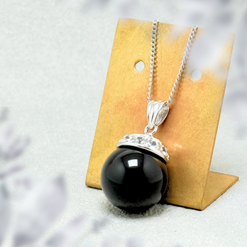 15mm 夜の果実 オニキス/黒瑪瑙  RHP 天然石ネックレス - Dropletの画像