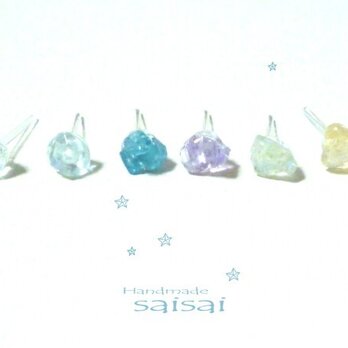 天然石　プチプチピアス　（樹脂）の画像