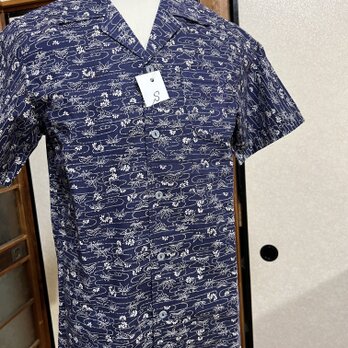 着物リメイクアロハシャツ、S寸、シンプル、ネービー色！の画像