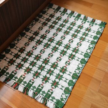 葉っぱ柄の手織りマット（ガラ紡の糸とスーピマ綿の糸）の画像