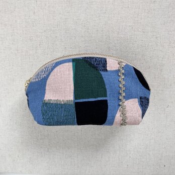 ラウンドファスナーポーチ　ブルーの幾何模様