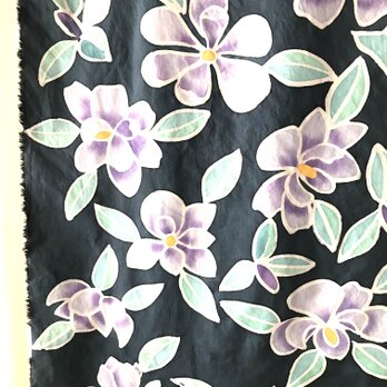 綿100%ロウケツ染生地　タイザンボク　ブルー