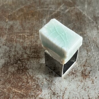 (旧作sale品)  青白磁「block」squareリングの画像