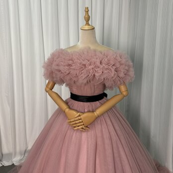 のみオフショルダー ピンク ラッフルフリル 編み上げ ソフトチュール 花嫁の画像