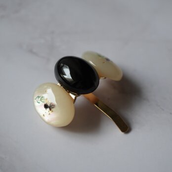 黒瑪瑙と黒金魚のポニーフック