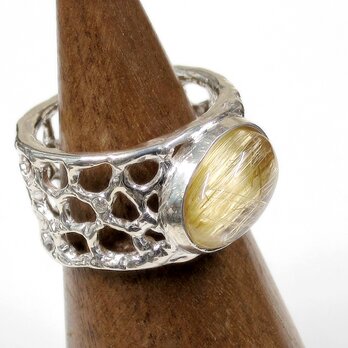 4.20ctルチルクォーツとSV925の指輪（リングサイズ：10号、サイズ変更無料、針入り水晶、ロジウム、18K張り）