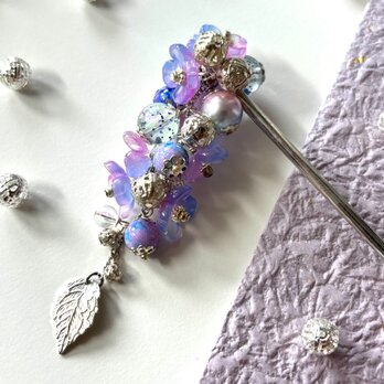かんざし　紫陽花の様なブルーと紫の２トーンカラーフラワー　一本挿し　一本簪　涼しげ　シルバー　揺れるの画像