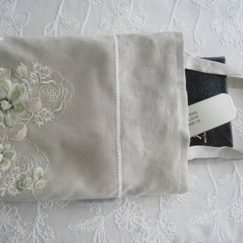 刺繍lace×linen  小ぶりのtote