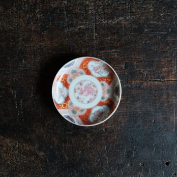 花と鳳凰と蝶々と貴族◆赤で素敵。赤絵印判小皿　骨董・antiques 古民家　古美術　明治〜大正時代