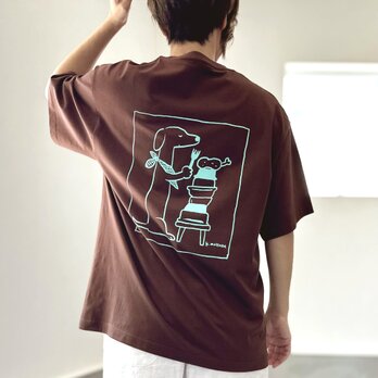 『2025新作』【ユニセックス】コラボプリント リラックスフィットTシャツ 5色展開【ブラウン】のコピーのコピーの画像