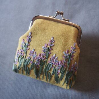 手刺繍　がま口　りぼん刺しゅう　ラベンダー　コインケース　MOKUBA リボン刺繍　ハンドメイド　財布　小物入れ　イヤホン