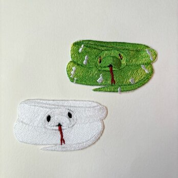 刺繍ワッペン■蛇■グリーンパイソン■白蛇の画像