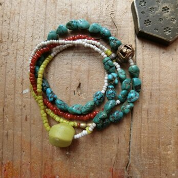 ＊turquoiseのネックレス。@ターコイズのナゲットビーズとアジアの古いビーズ＋ジャワの古色ビーズ＋古代ジャワ玉の画像