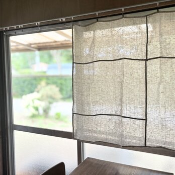 ベージュリネンのつぎはぎクロス／90×90cm テーブル・カーテンにも◎の画像