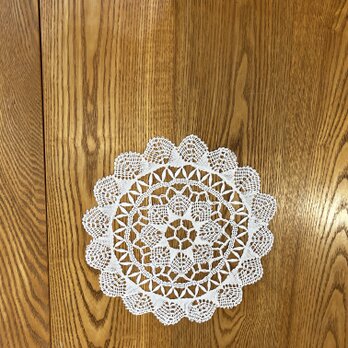 ボビンレースドイリー　24cm