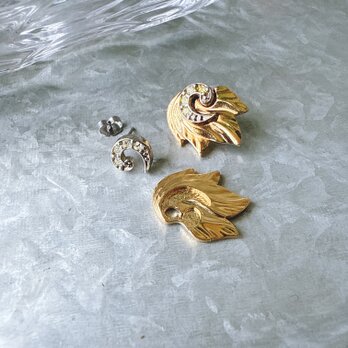 PA387-【 AVON 】エイボン・ヴィンテージピアス 2way Gold Tone Leaf Silver Swirlの画像