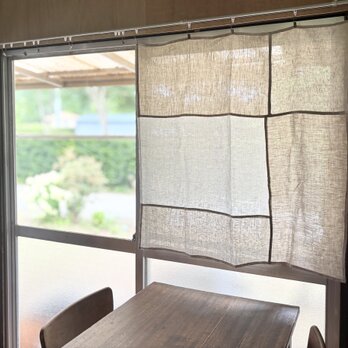 生成り×ベージュ×白のつぎはぎクロス（90×90cm）の画像