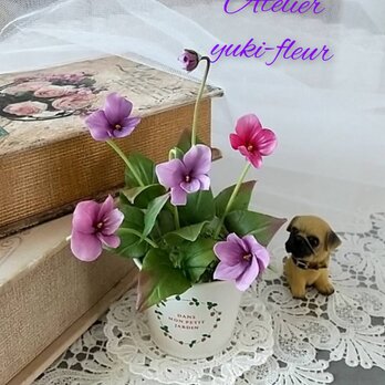 ★粘土の花[スミレ咲く・ビンクパープル]★の画像