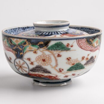 古伊万里 染錦 松竹梅七宝文 蓋茶碗 明治時代の画像