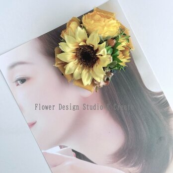 向日葵と黄色い薔薇のヘアクリップ 　リボン　向日葵　おでかけ　花火大会　お祭り　浴衣　夏　黄色　髪飾りの画像