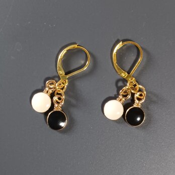 モノトーンパーツピアス