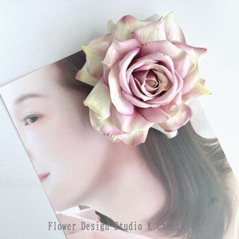 大輪のピンクの薔薇のヘアクリップ　フラメンコ　ダンス　髪飾り　ピンク　薔薇 　バラ　ヘアクリップの画像