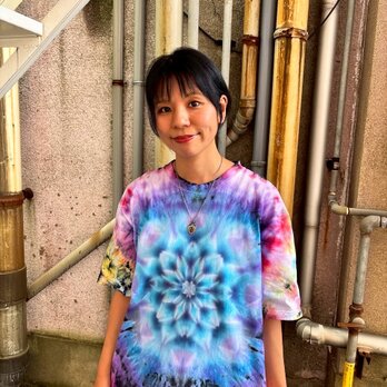 イダイ ビッグシルエット Tシャツ Mサイズ 曼荼羅 カラフル×ブラック ムラ染め Hippies Dye HD24-44の画像