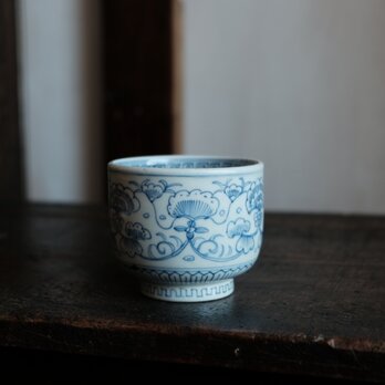 大ぶりで線描き◆伊万里　染付線描猪口　小鉢　向付　骨董・antiques　丁寧な暮らしに。江戸末期の画像