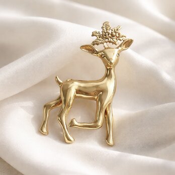 小鹿 スノーディア アンティーク調ゴールド ブローチ【ebro10-1】