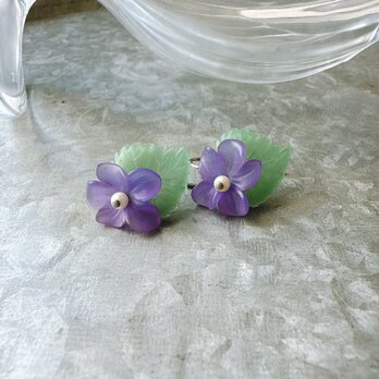 PA398-【 AVON 】エイボン・ヴィンテージピアス 1983 " Sweet African VIOLET "の画像