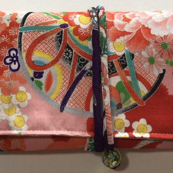 ８３１２　花柄の着物で作った和風財布・ポーチ